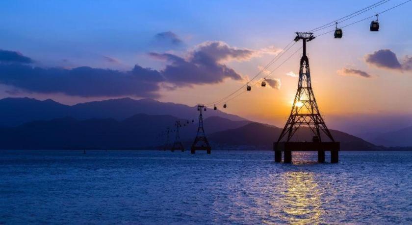 Oyo 587 Trang Long Ξενοδοχείο Να Τρανγκ Εξωτερικό φωτογραφία